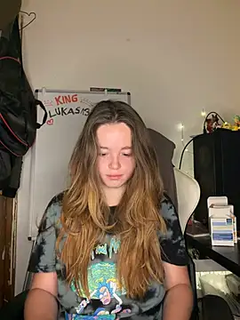 Rhyumii online show from July 15, 2026, 7:48 am