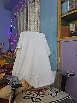 Snapshot of Desi_Maya69 chatting on July 11, 2026, 4:35 am Desi Maya69 online show from July 11, 2026, 4:35 am