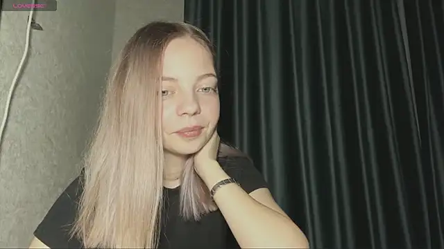 Snapshot of WrithenStub chatting on November 25, 2025, 6:30 pm WrithenStub online show from November 25, 2025, 6:30 pm