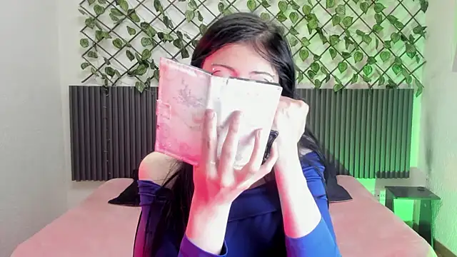 Snapshot of Dark_Niight_ chatting on March 14, 2026, 12:44 pm Dark Niight online show from March 14, 2026, 12:44 pm