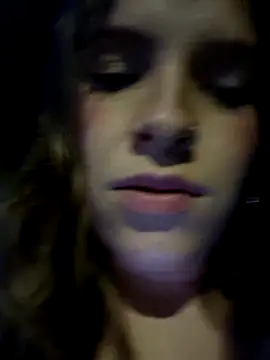 Snapshot of bambiluly chatting on December 21, 2025, 2:57 am bambiluly online show from December 21, 2025, 2:57 am