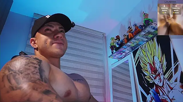 Snapshot of Jherxx chatting on November 4, 2025, 7:17 pm Jherxx online show from November 4, 2025, 7:17 pm