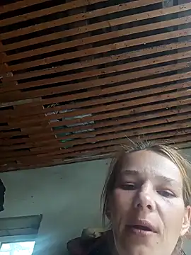 Snapshot of Coare_Cindy chatting on June 12, 2026, 1:53 pm Coare Cindy online show from June 12, 2026, 1:53 pm