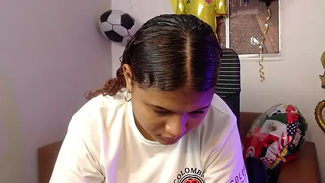 miel alisha online show from June 18, 2026, 12:21 pm