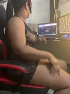 NatashaAzura online show from November 14, 2025, 11:08 pm