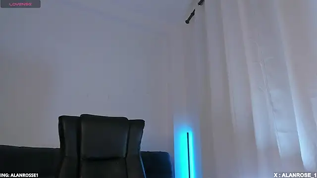 Snapshot of AlanRose01 chatting on October 25, 2025, 3:17 am AlanRose01 online show from October 25, 2025, 3:17 am