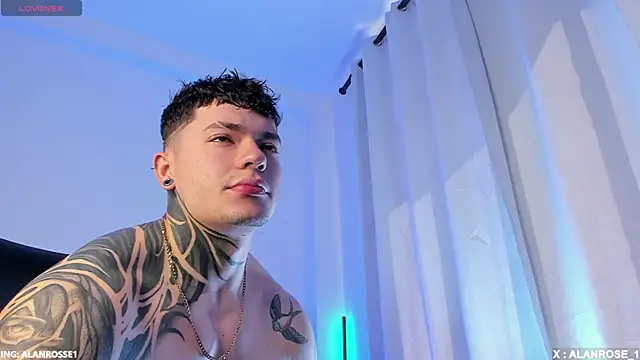 Snapshot of AlanRose01 chatting on November 20, 2025, 1:45 pm AlanRose01 online show from November 20, 2025, 1:45 pm