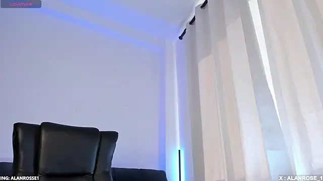 Snapshot of AlanRose01 chatting on November 5, 2025, 12:52 pm AlanRose01 online show from November 5, 2025, 12:52 pm