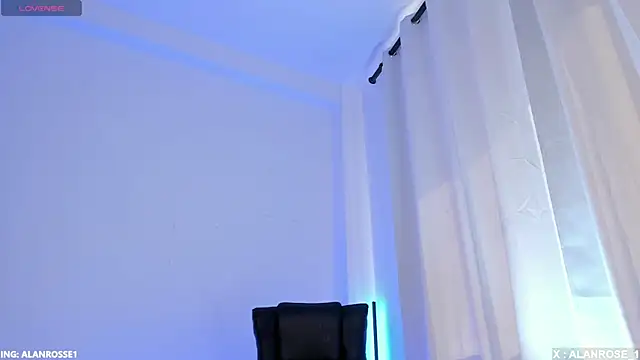 Snapshot of AlanRose01 chatting on November 11, 2025, 1:39 pm AlanRose01 online show from November 11, 2025, 1:39 pm