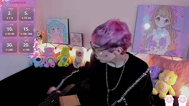 Snapshot of Strawberry_Kitty_ chatting on November 24, 2025, 3:50 am Strawberry Kitty online show from November 24, 2025, 3:50 am