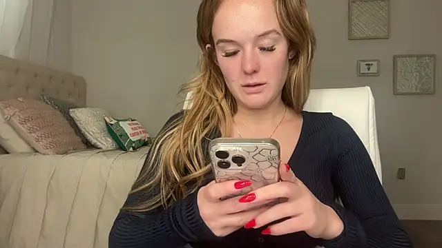 Snapshot of Amberjayxox0 chatting on December 3, 2025, 11:25 pm Amberjayxox0 online show from December 3, 2025, 11:25 pm