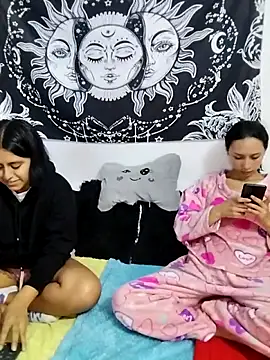 emily n abby online show from June 18, 2026, 5:18 pm