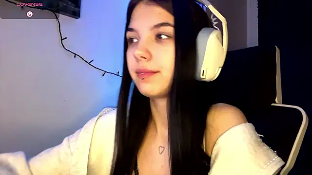 HanaMantanaDell online show from February 24, 2026, 4:41 pm