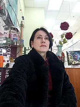 Snapshot of Luna_7777 chatting on February 22, 2026, 10:50 am Luna 7777 online show from February 22, 2026, 10:50 am