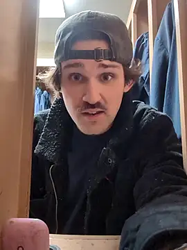 countrybannanaman online show from February 3, 2026, 4:21 am