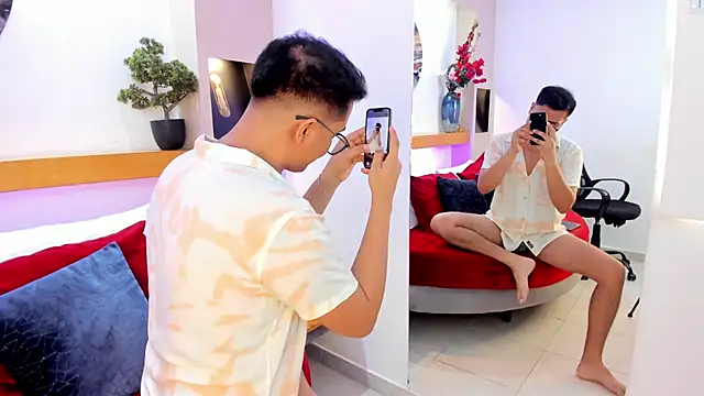 Snapshot of JohnBelRose chatting on November 10, 2025, 7:52 pm JohnBelRose online show from November 10, 2025, 7:52 pm