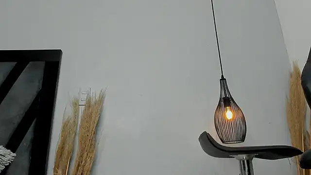 Snapshot of Amelia_Brixton chatting on December 14, 2025, 8:09 am Amelia Brixton online show from December 14, 2025, 8:09 am