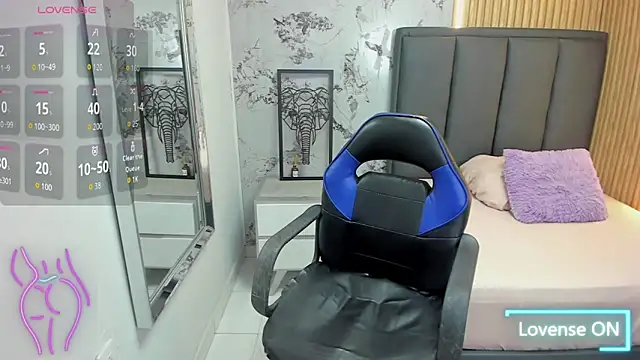 Snapshot of DARIAJACKSON chatting on November 6, 2025, 8:46 pm DARIAJACKSON online show from November 6, 2025, 8:46 pm