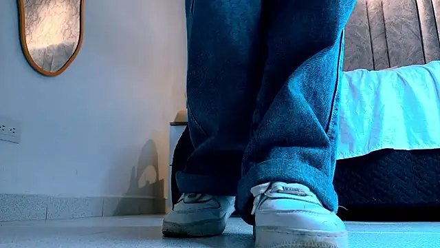 Snapshot of goddessfeetxx chatting on March 9, 2026, 8:23 pm goddessfeetxx online show from March 9, 2026, 8:23 pm