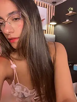 elegant  rouse online show from January 9, 2026, 10:06 pm