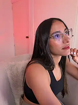 Snapshot of elegant__rouse chatting on July 28, 2026, 11:48 pm elegant rouse online show from July 28, 2026, 11:48 pm
