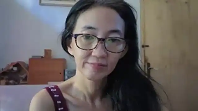 Snapshot of princessD077 chatting on June 11, 2026, 7:49 am princessD077 online show from June 11, 2026, 7:49 am