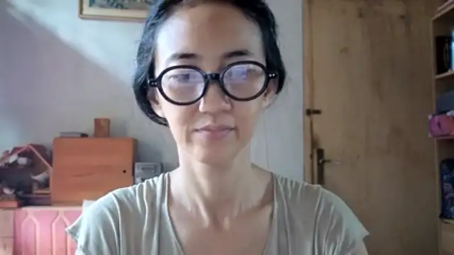 princessD077 online show from May 2, 2026, 11:32 pm