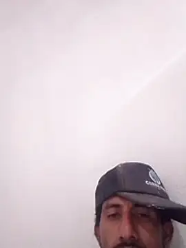 Orlao25cm online show from February 27, 2026, 10:09 pm