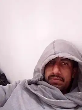 Orlao25cm online show from March 1, 2026, 8:20 pm