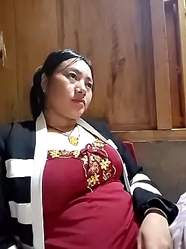 Snapshot of Sinhlinh2020 chatting on November 1, 2025, 9:25 am Sinhlinh2020 online show from November 1, 2025, 9:25 am