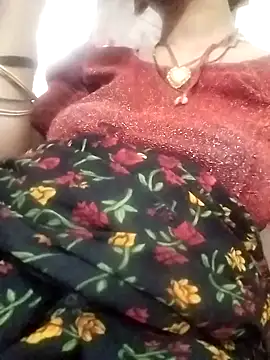 OliveGreen22 online show from October 30, 2025, 9:18 am