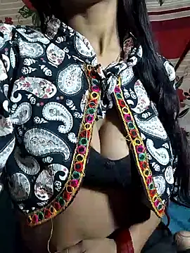 Snapshot of Itz_Aisha__ chatting on November 28, 2025, 6:46 am Itz Aisha online show from November 28, 2025, 6:46 am