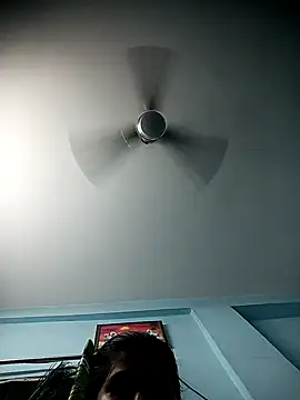 Mango Fruty online show from October 18, 2025, 6:21 pm