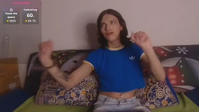 Scarlett crastrawberry online show from November 18, 2025, 11:59 pm