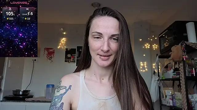 mistressaurora online show from November 15, 2025, 9:02 am