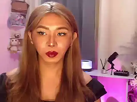 Snapshot of Katesy12 chatting on November 17, 2025, 1:20 am Katesy12 online show from November 17, 2025, 1:20 am