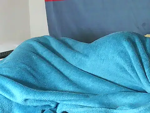 Snapshot of Mamecamila07 chatting on November 15, 2025, 10:25 pm Mamecamila07 online show from November 15, 2025, 10:25 pm