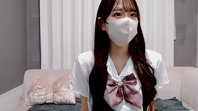 LOVE MIREI LOVE online show from December 14, 2025, 11:27 am