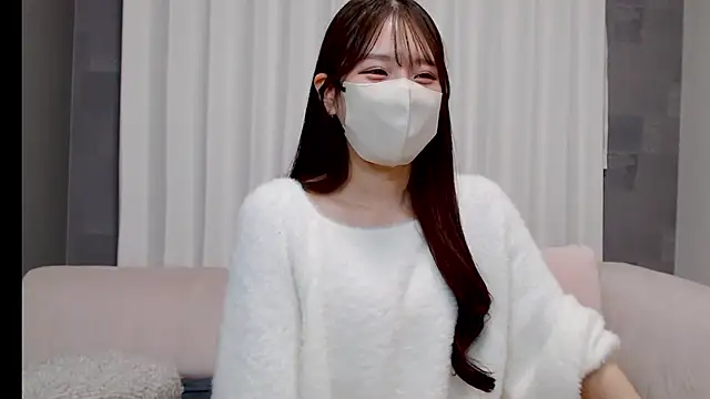 Snapshot of LOVE_MIREI_LOVE chatting on February 20, 2026, 11:23 am LOVE MIREI LOVE online show from February 20, 2026, 11:23 am