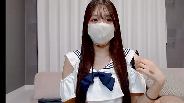 Snapshot of LOVE_MIREI_LOVE chatting on February 27, 2026, 11:10 am LOVE MIREI LOVE online show from February 27, 2026, 11:10 am