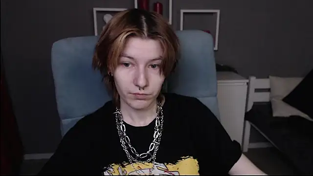 guitarandangell online show from February 12, 2026, 9:09 am