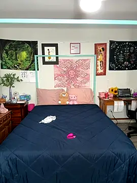 Snapshot of DaisyMynx chatting on November 9, 2025, 3:21 am DaisyMynx online show from November 9, 2025, 3:21 am