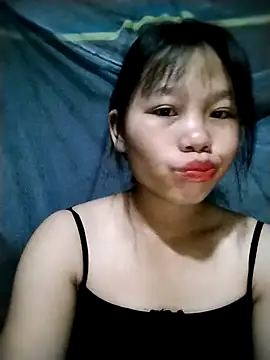 Snapshot of linh-miu99 chatting on October 25, 2025, 3:01 pm linh-miu99 online show from October 25, 2025, 3:01 pm