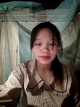 Snapshot of linh-miu99 chatting on February 21, 2026, 8:05 am linh-miu99 online show from February 21, 2026, 8:05 am