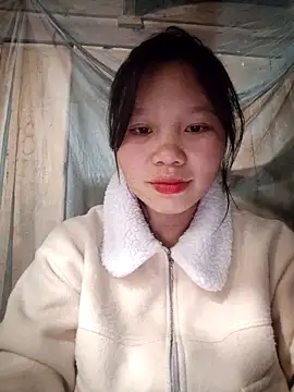 Snapshot of linh-miu99 chatting on February 20, 2026, 2:08 pm linh-miu99 online show from February 20, 2026, 2:08 pm