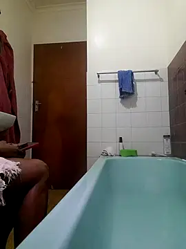 Snapshot of Hotcougar chatting on December 14, 2025, 8:09 am Hotcougar online show from December 14, 2025, 8:09 am