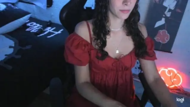MartesBratty online show from May 10, 2026, 9:38 pm