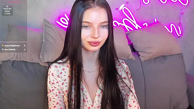 Snapshot of Eva_Mayers chatting on November 12, 2025, 12:48 am Eva Mayers online show from November 12, 2025, 12:48 am