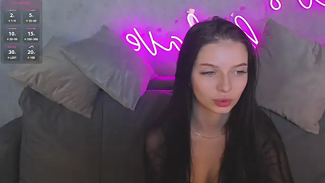 Snapshot of Eva_Mayers chatting on November 18, 2025, 11:59 pm Eva Mayers online show from November 18, 2025, 11:59 pm