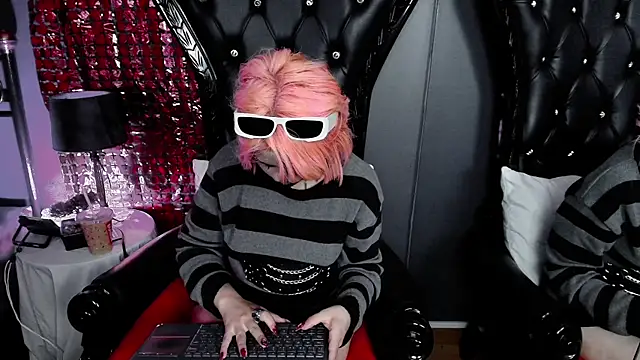 Navier   online show from January 11, 2026, 2:24 pm